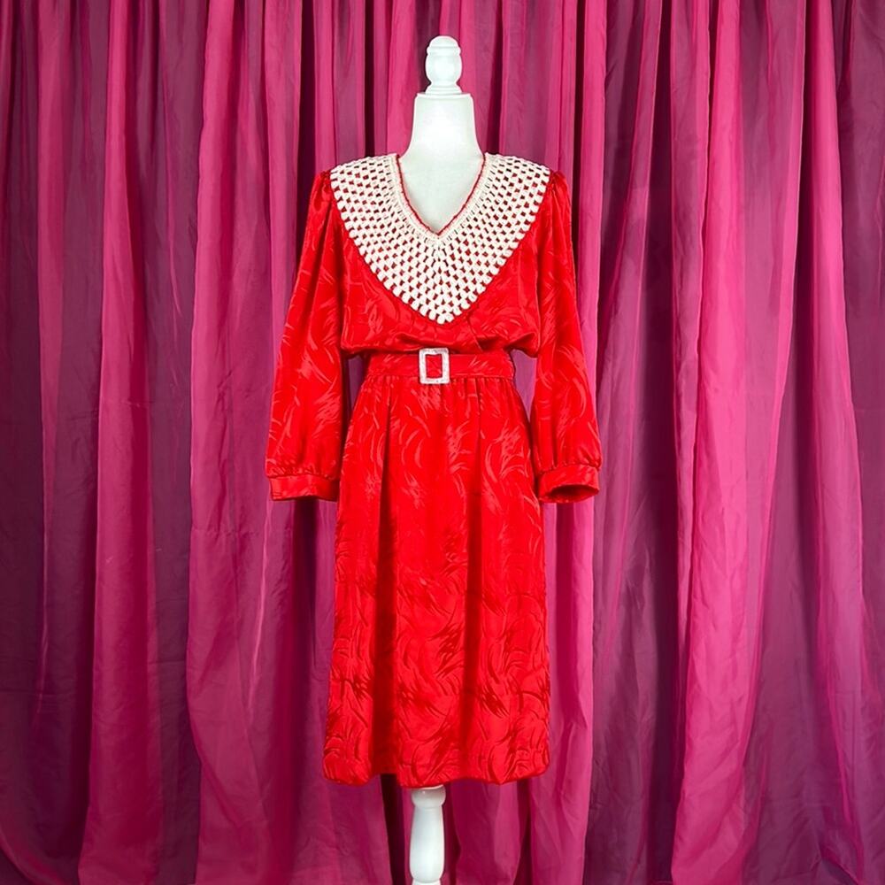 Vintage crochet neck long sleeved secretary day dress, size small‎ - med